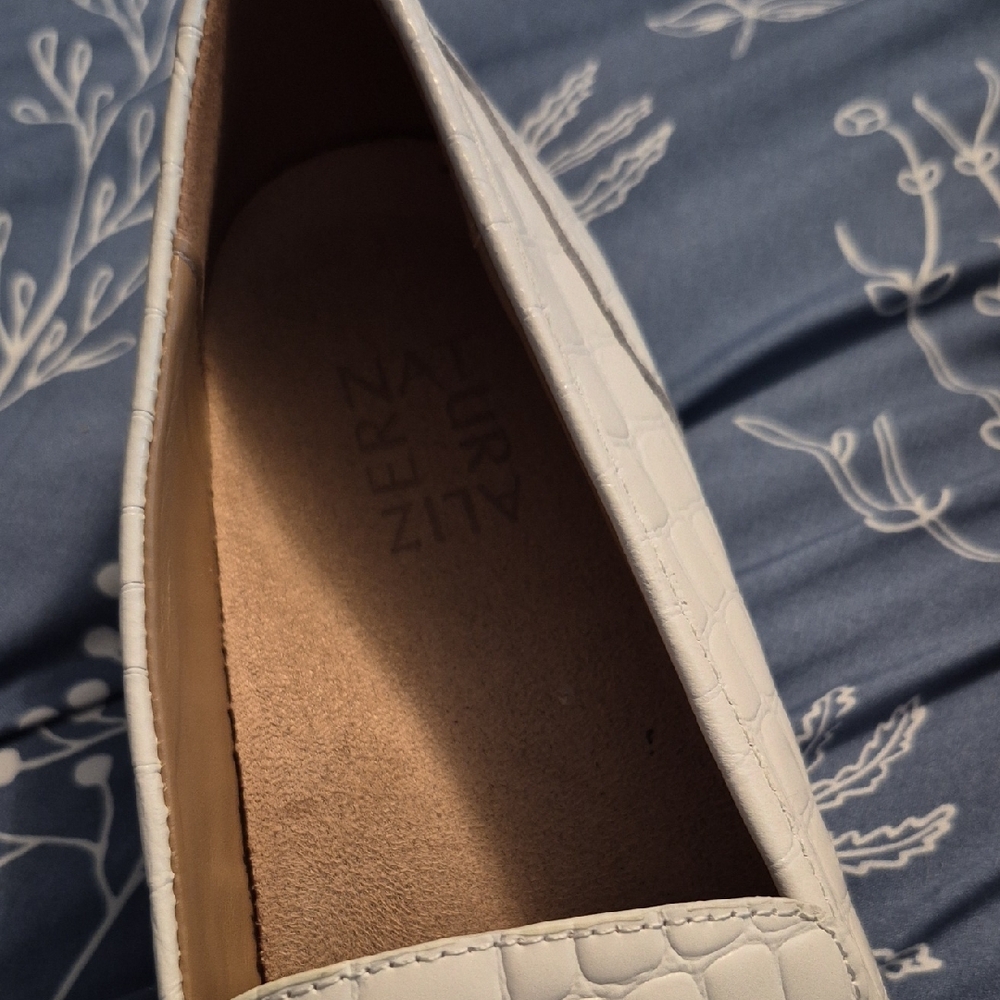 Naturalizer Ivory Croc-Embossed Penny Loafers - Picture 5 of 7